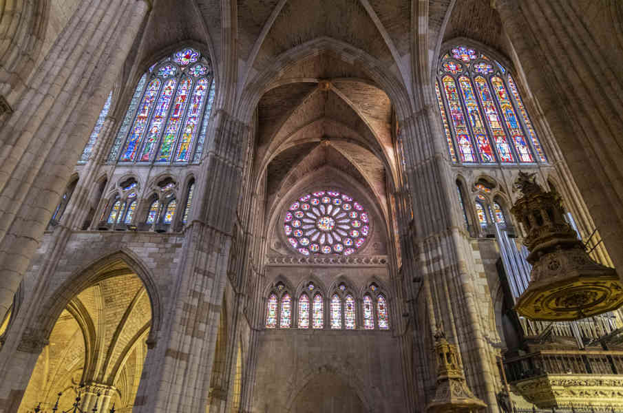 León 037 - catedral de Santa María de León.jpg